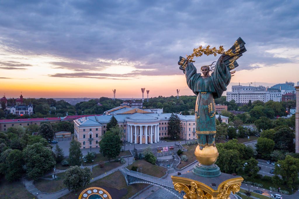 Стела Незалежності у Києві